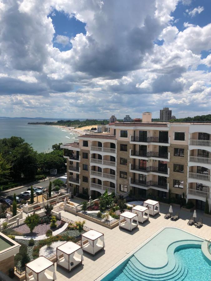 Valencia Gardens Luxury Apartments Nesebar Bagian luar foto