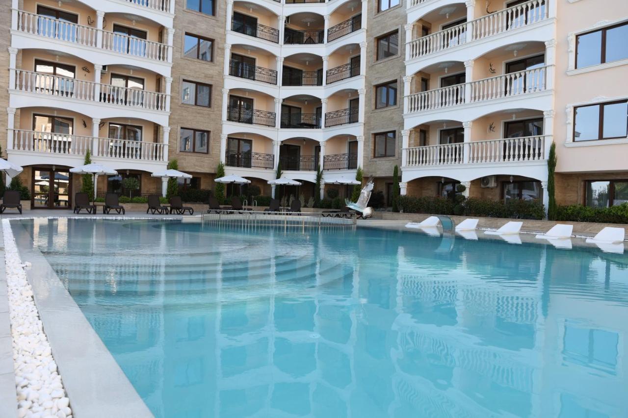 Valencia Gardens Luxury Apartments Nesebar Bagian luar foto
